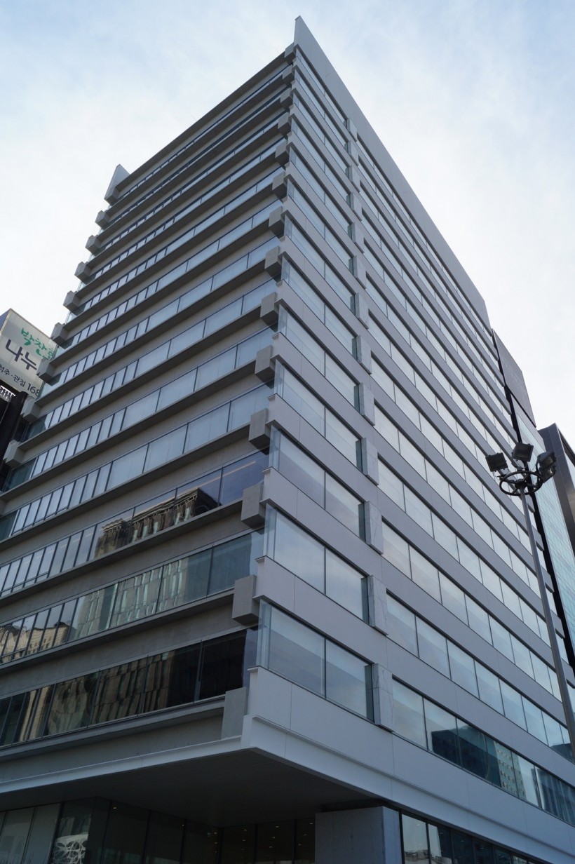 355b2a83e340379bdbbeebcf6cc8dbc9_1535525