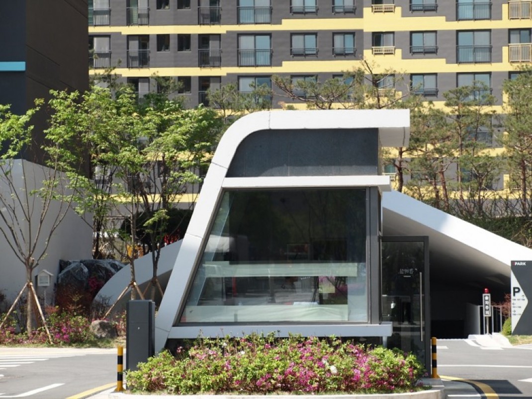 ecb8a75abbc0cdd2c36cf1d19f8cf44f_1535962