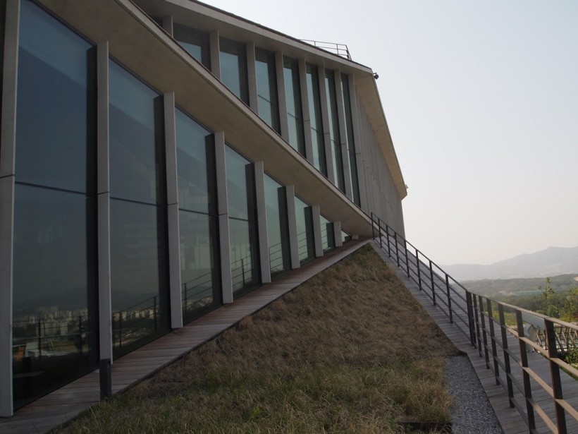 ecb8a75abbc0cdd2c36cf1d19f8cf44f_1535964