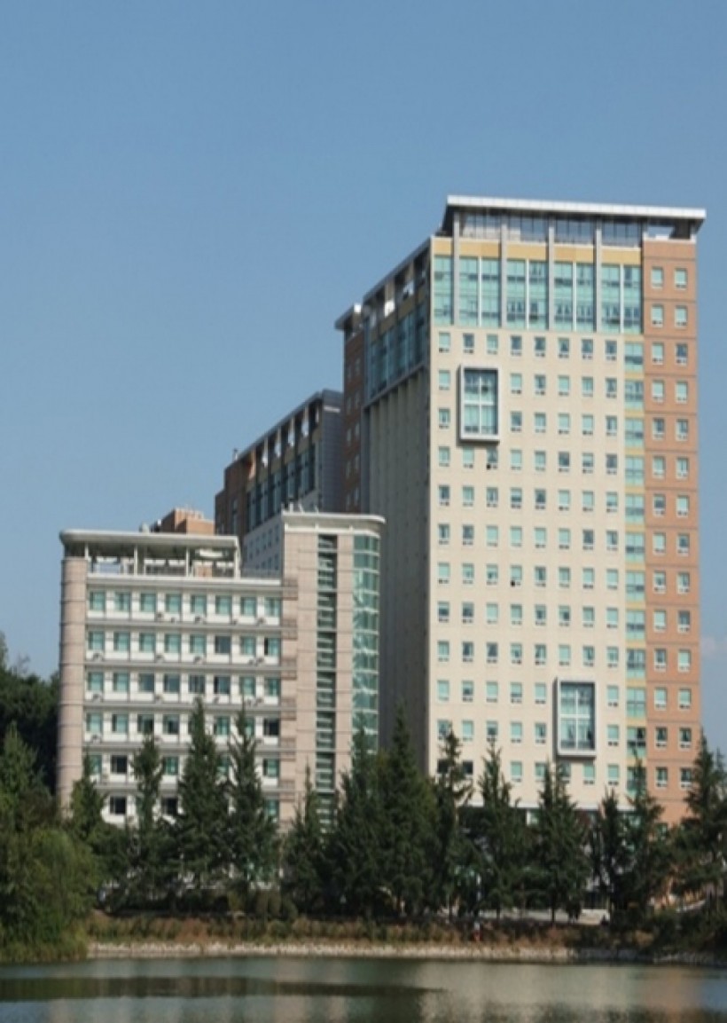 f15ef6a60f749a34a85def87d01fda66_1539654