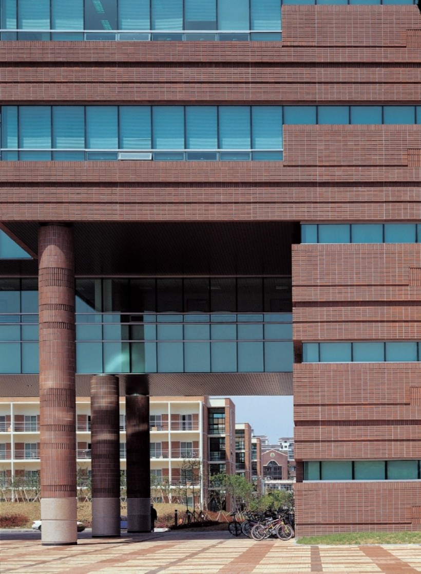 31c1af614880605a8c4676d0cd0628f9_1541052